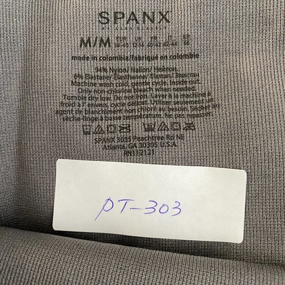 Spanx Crop Leggings Camo Print Multicolored‎ Women's Medium PT-303 - Picture 2 of 4